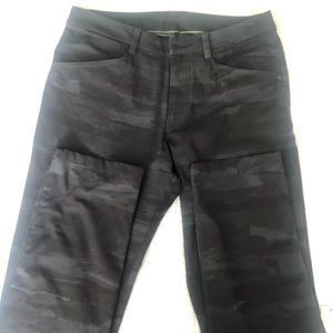 Lululemon Limited Edition Cactus Camo ABC Pant